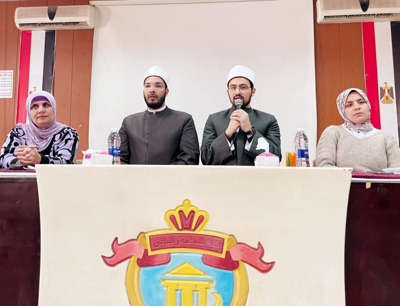 1d9cdcb1 241a 4968 baf4 692ed2f9318f